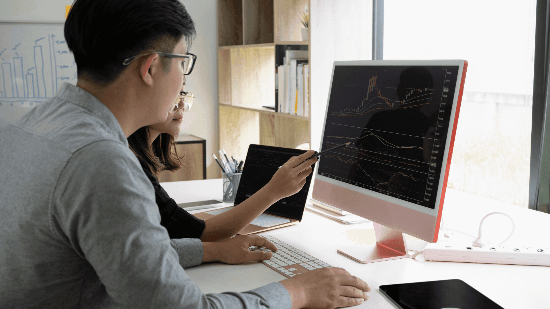 12 Best Trading Tools in 2026 (5).png