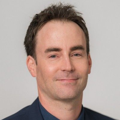 Dr. Chris Trace