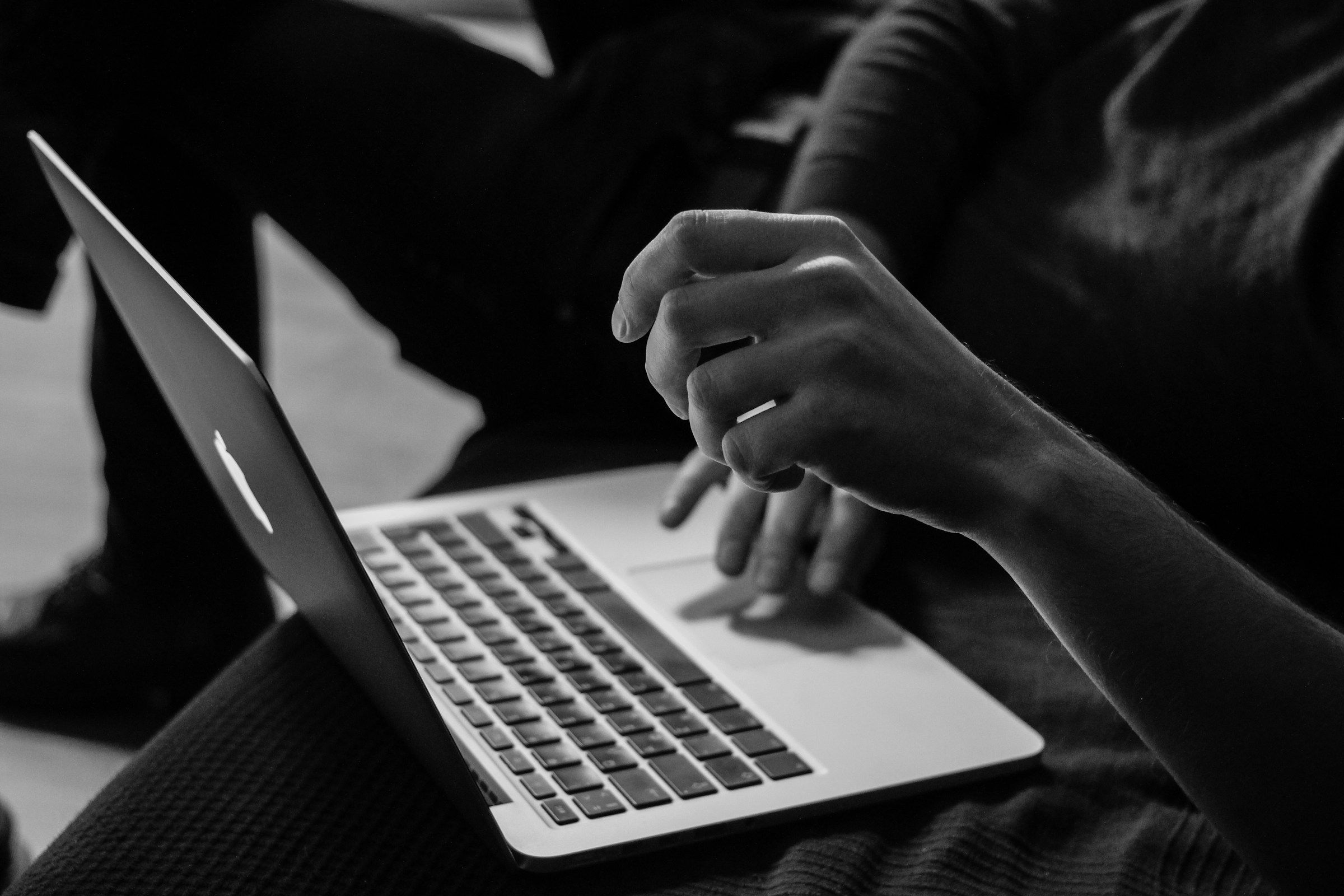 6 Methods to Discover Effective Software for Your Business Needs (2).jpg