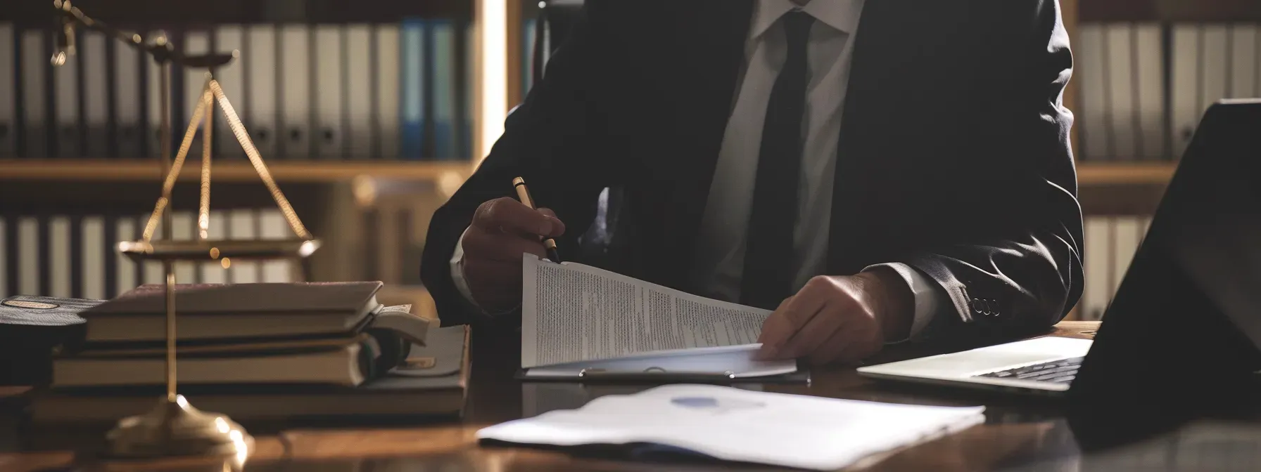 Advocacy and Expertise Why You Need an Experienced Personal Injury Lawyer (2).webp