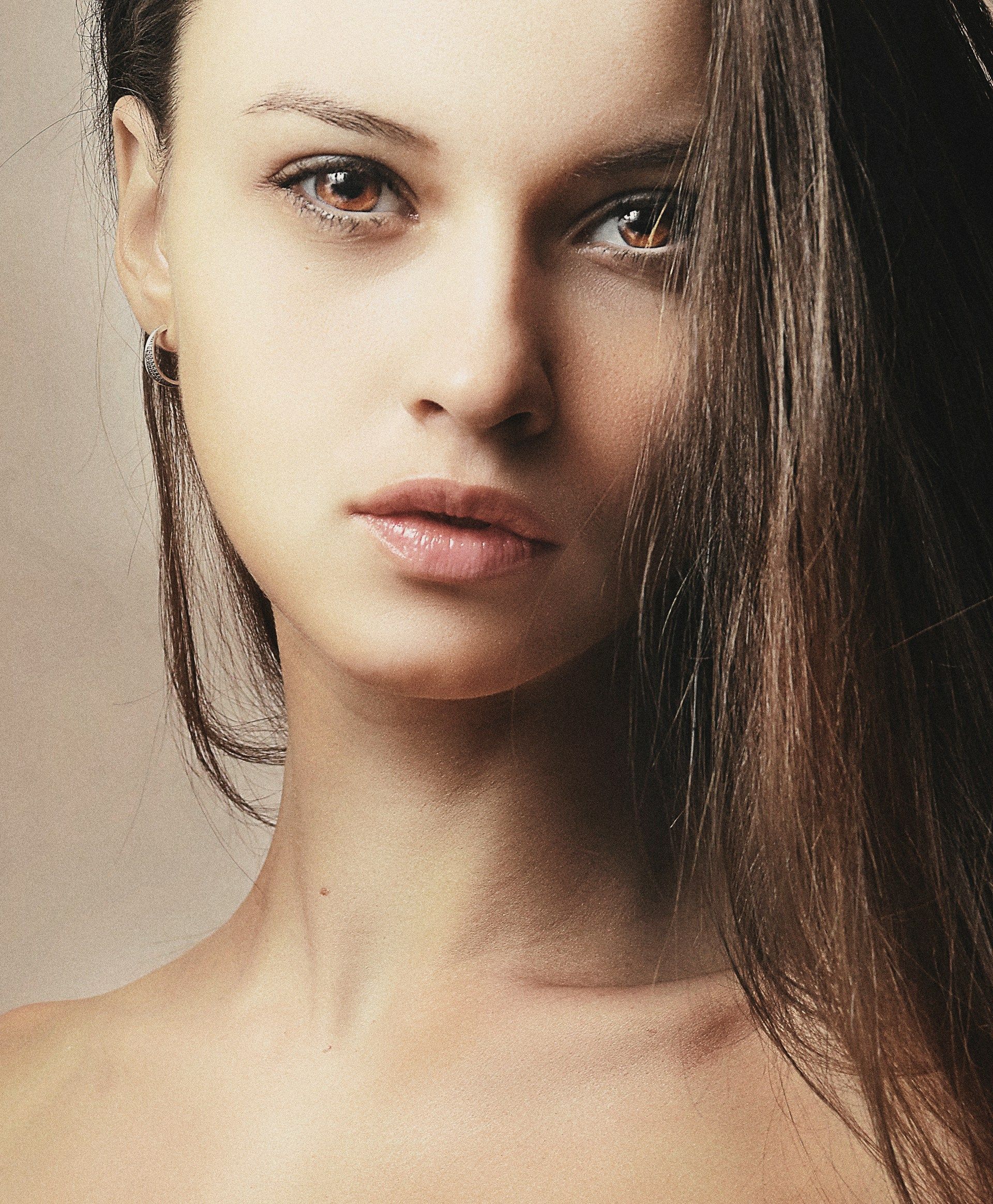 Aging Gracefully How Plastic Surgery Can Help (2).jpg