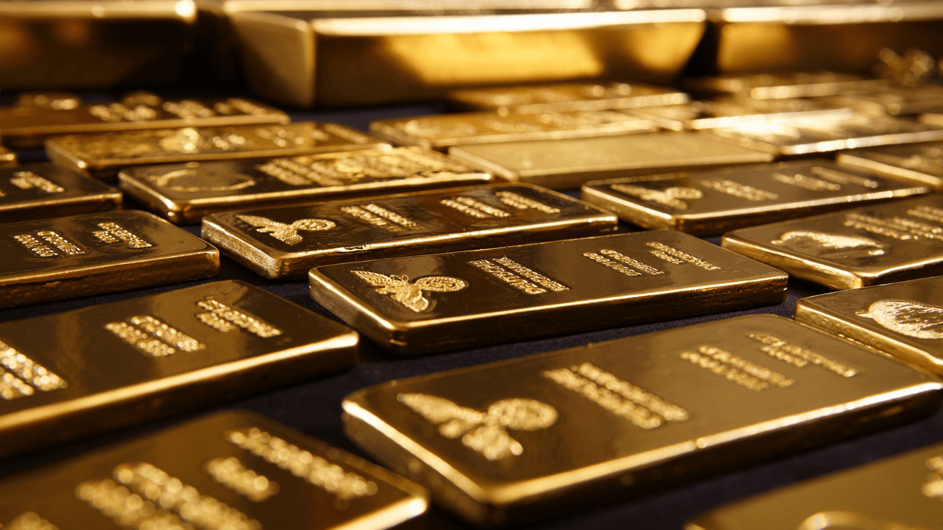 An Essential Guide To Gold Investments (2).png