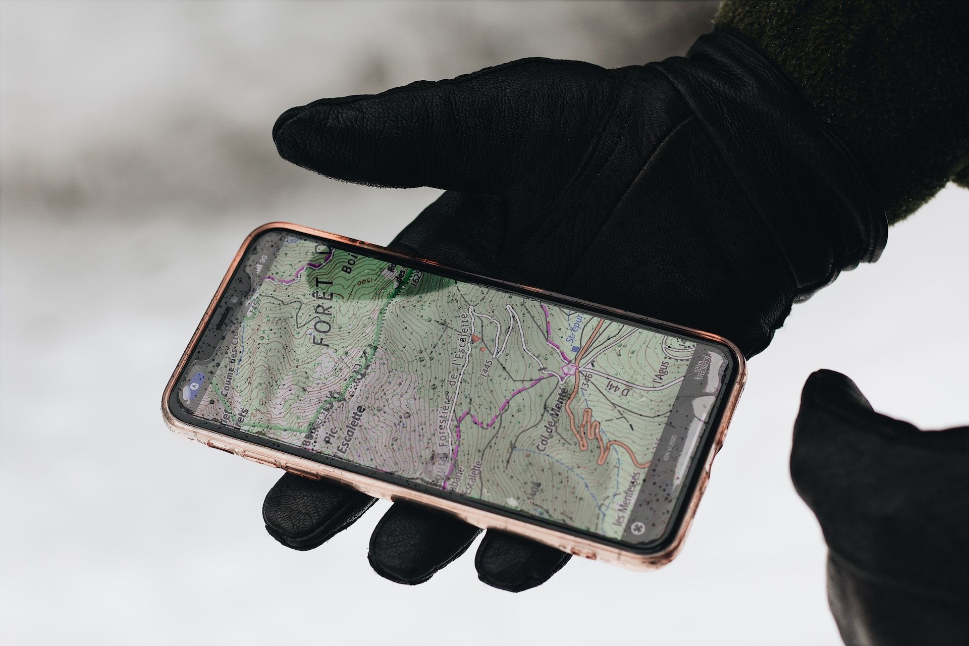 Choosing the Right GPS System Important Things to Consider for Your Navigation Needs (2).jpg