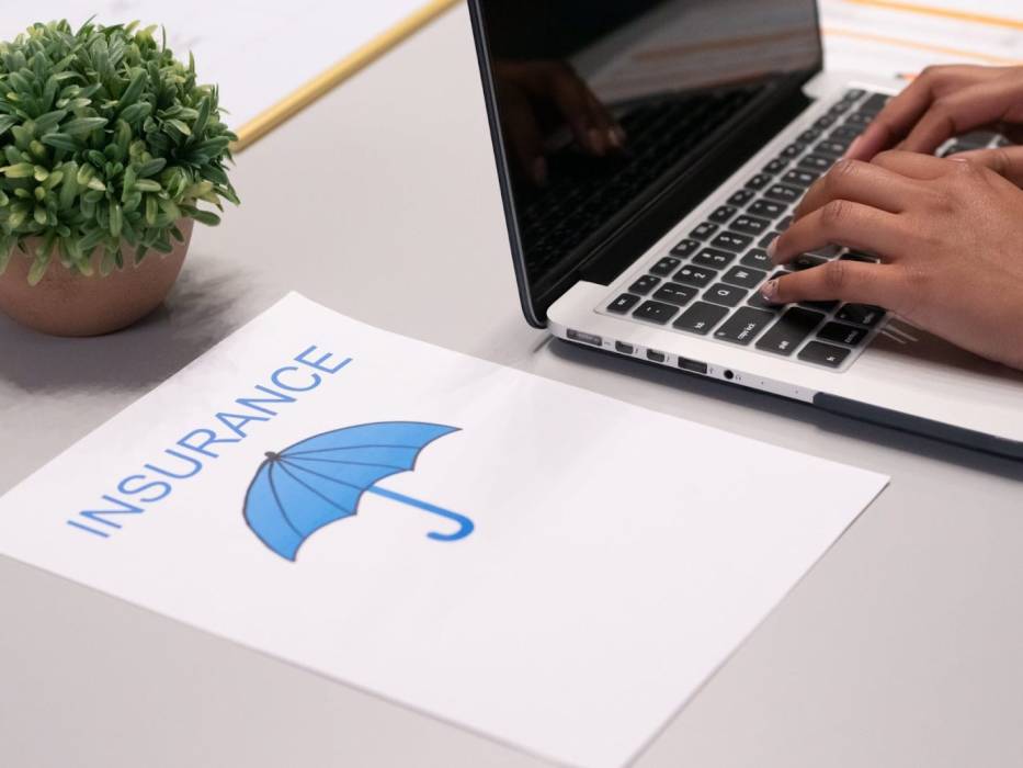  How To Choose the Right Insurance Policy For Your Business