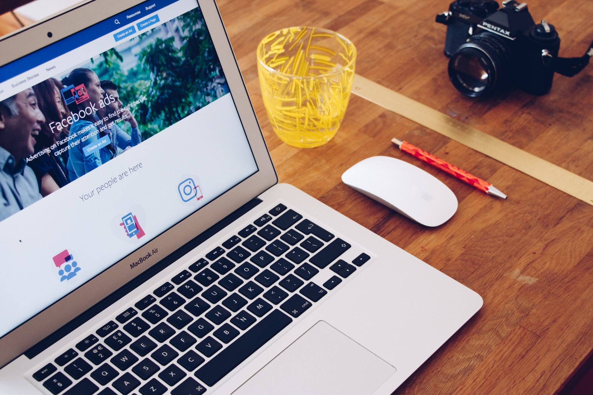 How To Improve Your Business' Online Presence A Guide (2).jpg
