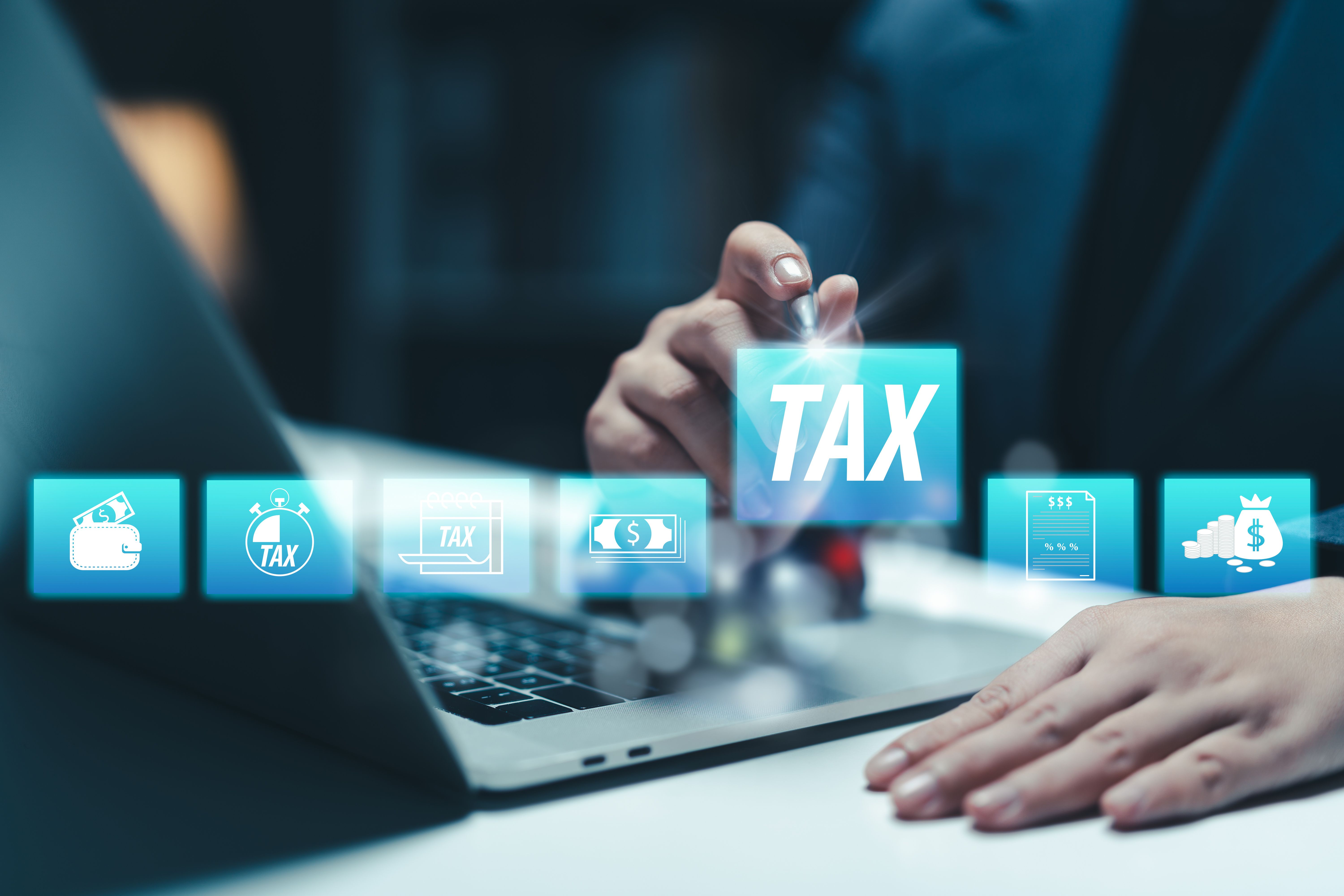 How To Manage Payroll Taxes For Contractors (2).jpg