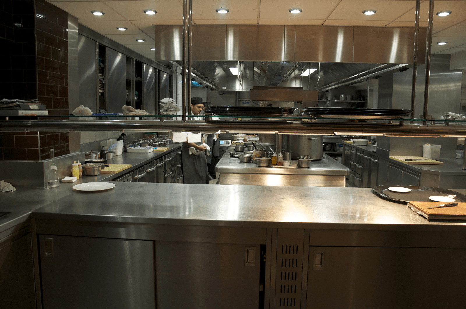 Inside the Business of Kitchens How Equipment Choices Impact Profit Margins and Growth (3).png