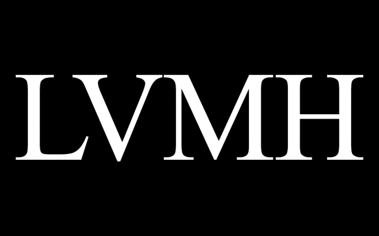 LVMH's Market Value Surpasses $500 Billion, a First in Europe - Bloomberg