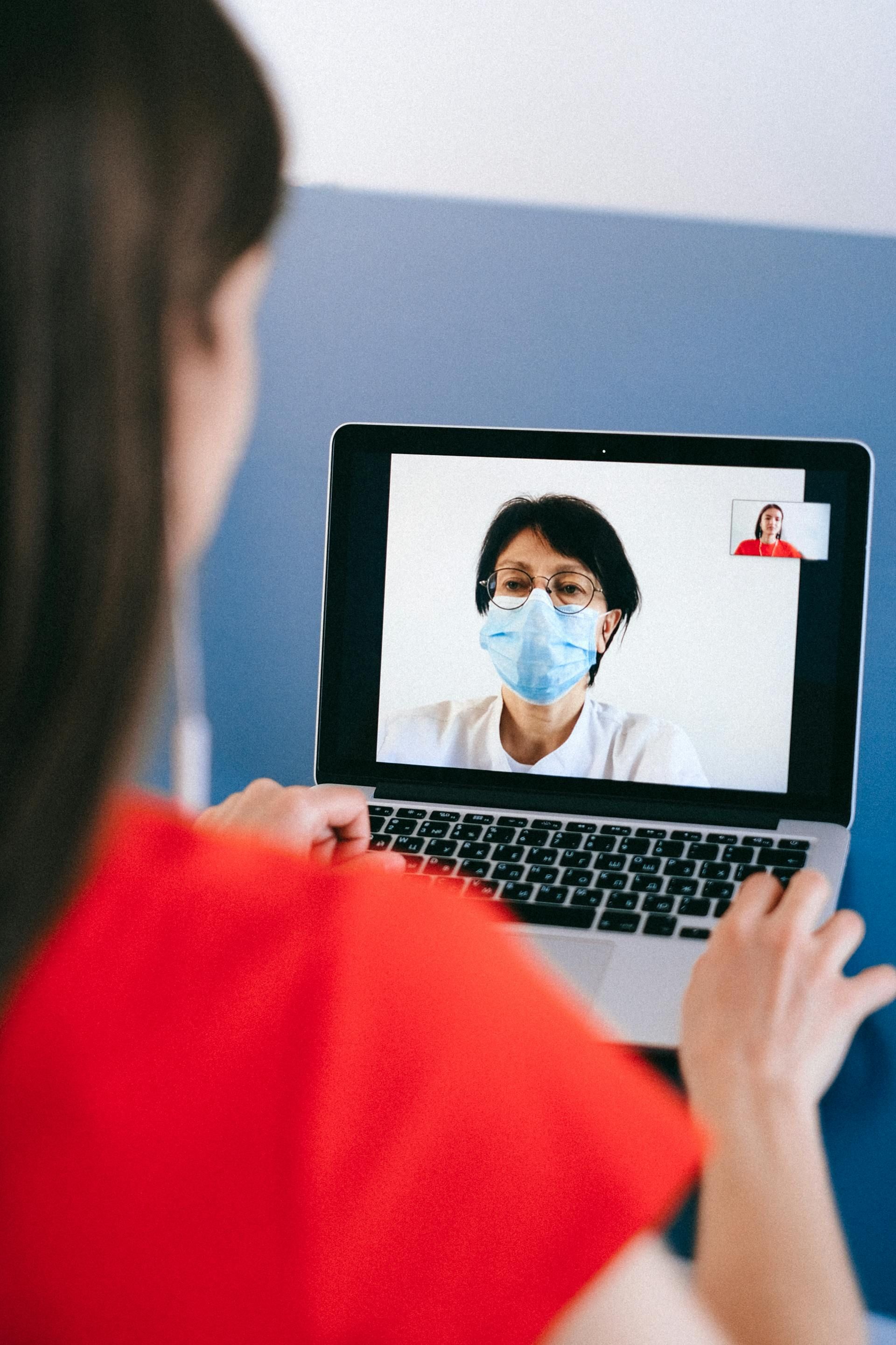 Medical Services in the Tech Age Smart Ways to Adapt (2).jpg