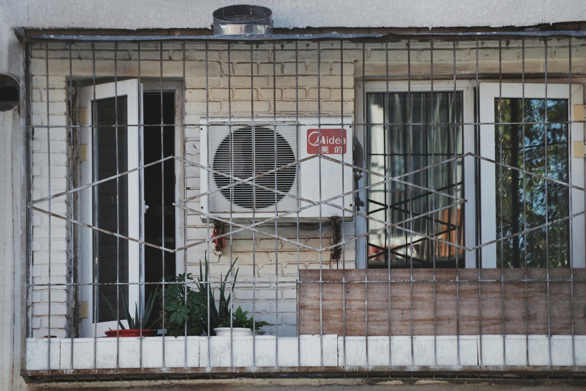 Practical Ways To Avoid HVAC Surprises With Regular Maintenance (2).jpg
