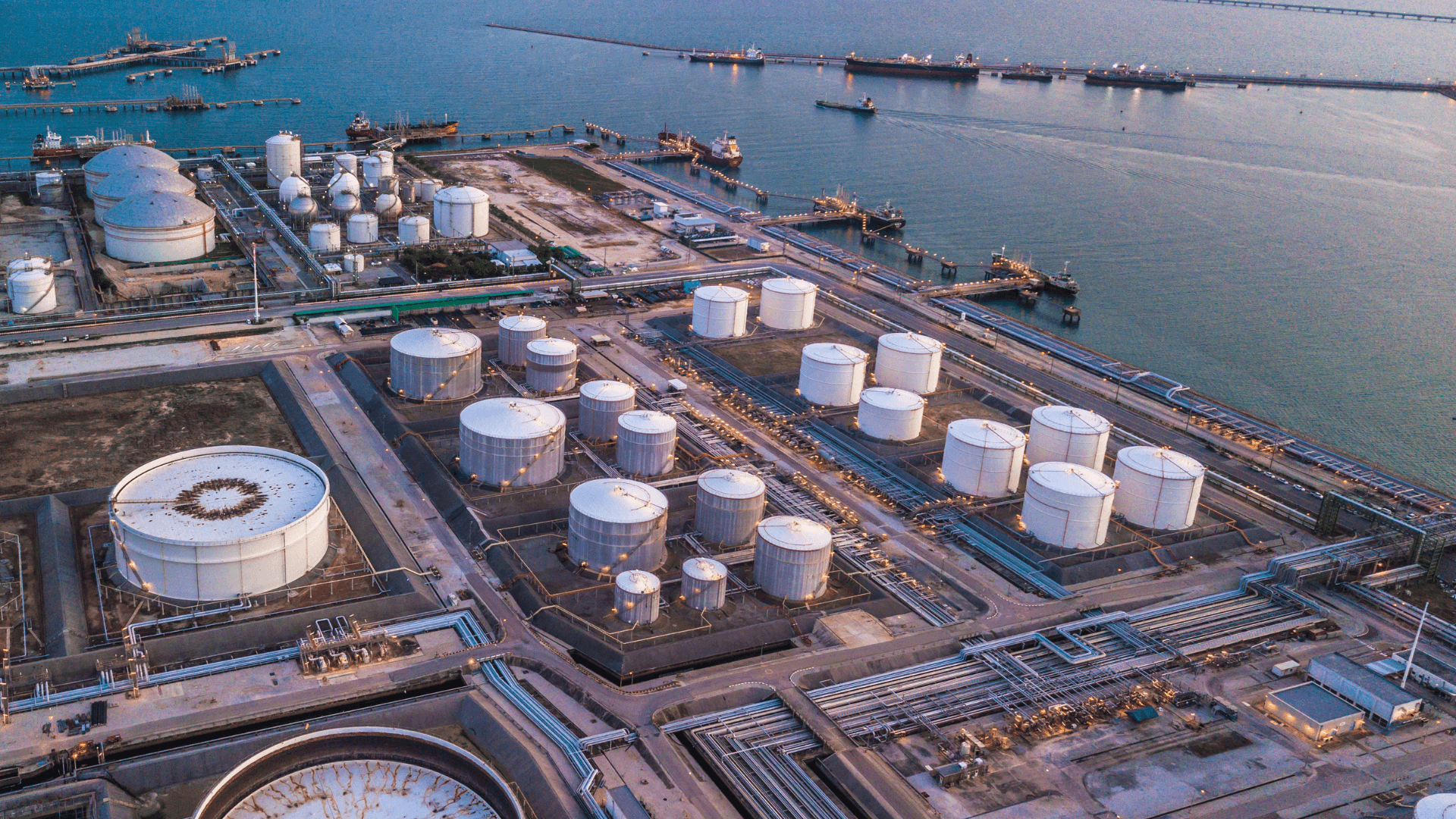 The Strategic Role of Midstream Oil and Gas in Shaping Energy Markets (2).png