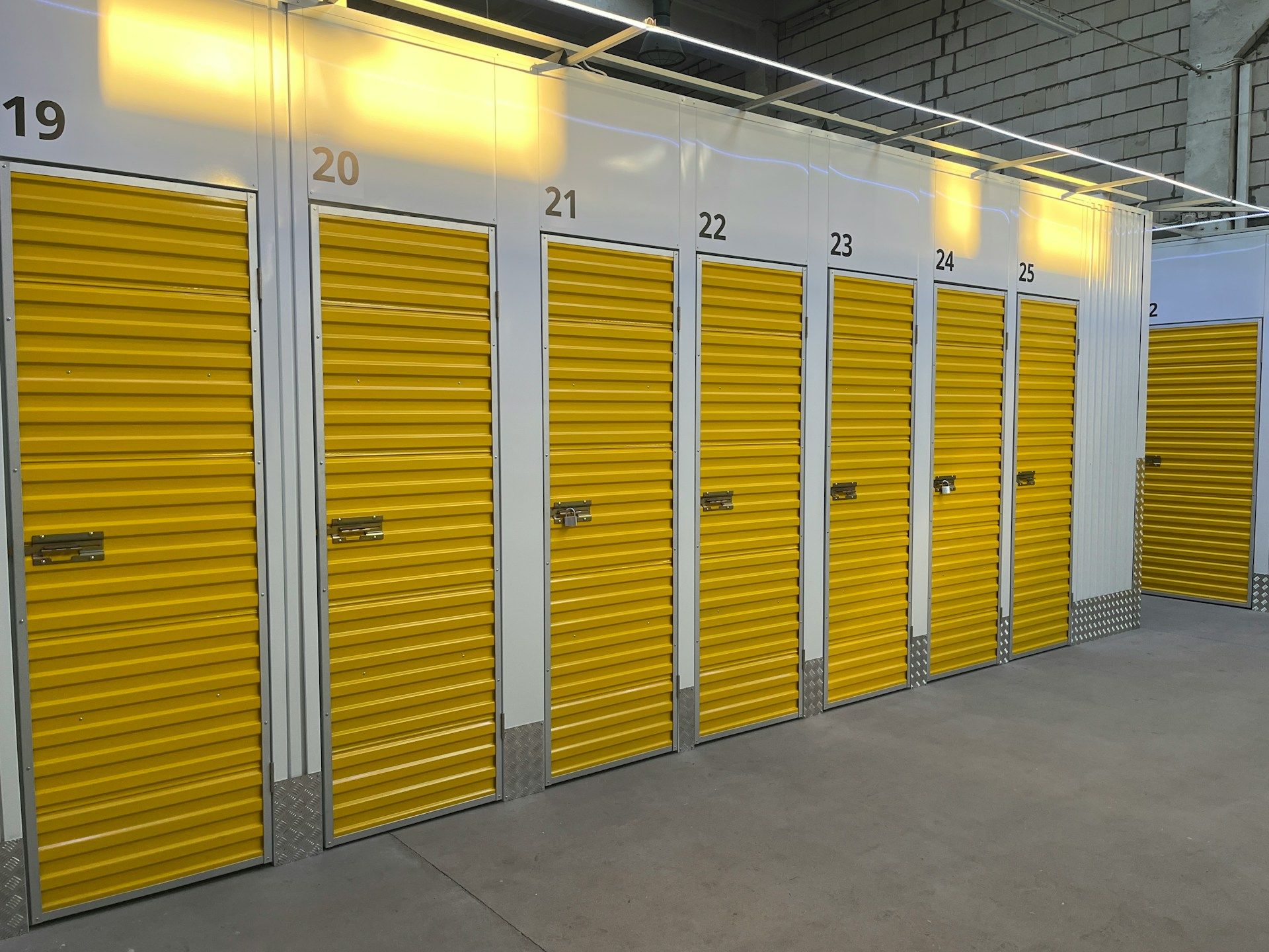 Tips for Choosing the Right Self-Storage for Your Business Needs (2).jpg