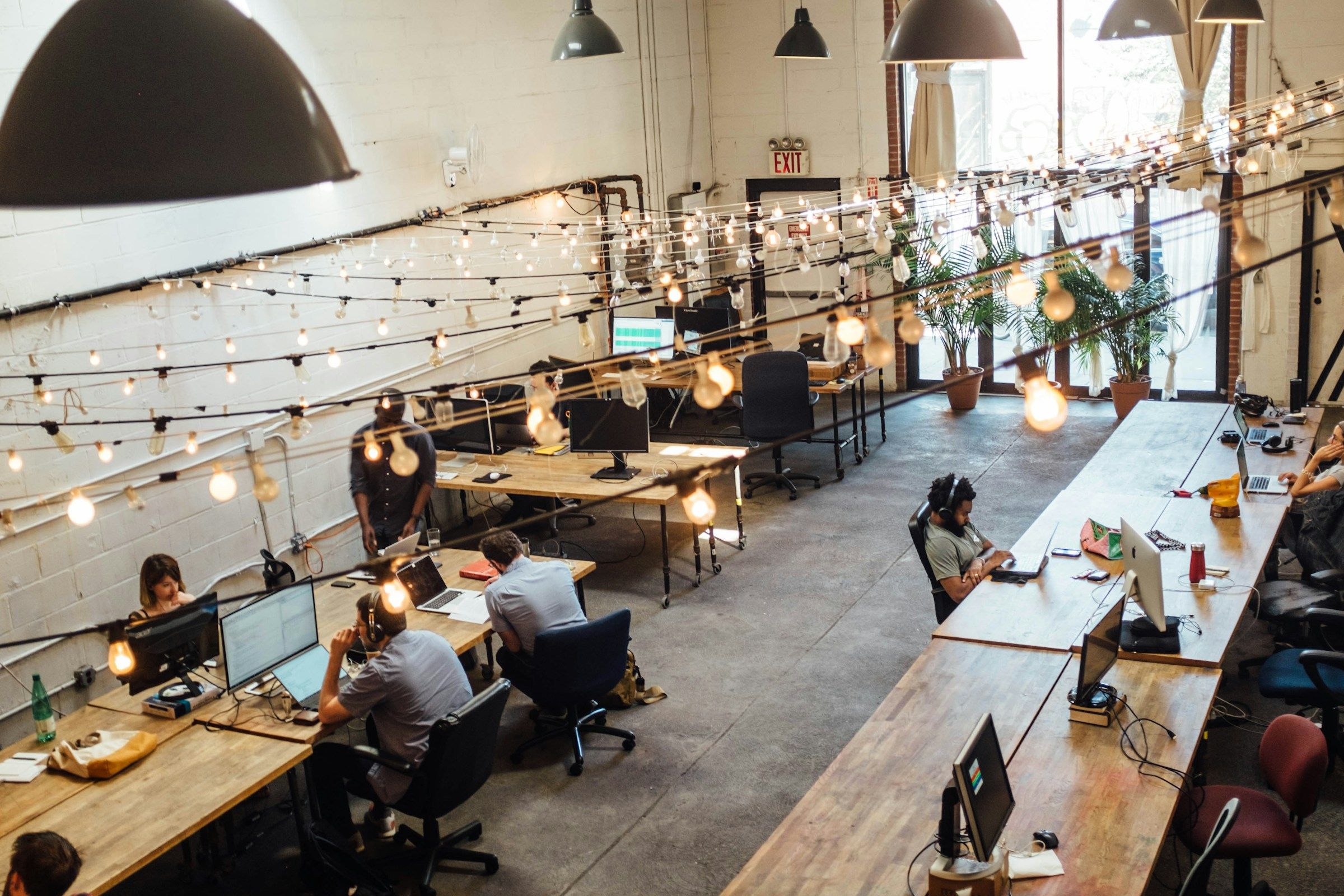 Tips for Designing the Perfect Office Layout (2).jpg