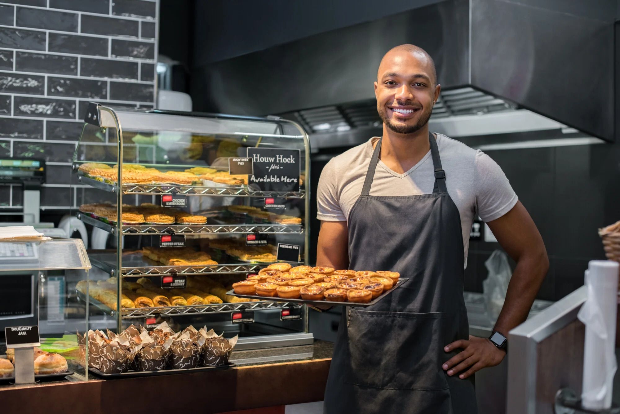 Why New Bakeries Should Prioritize Equipment Investments (2).jpg