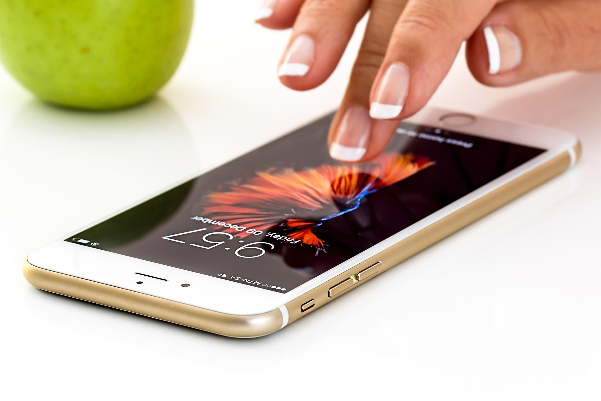 Why iPhone Users Should Take Advantage of These Tech Tips (2).jpg