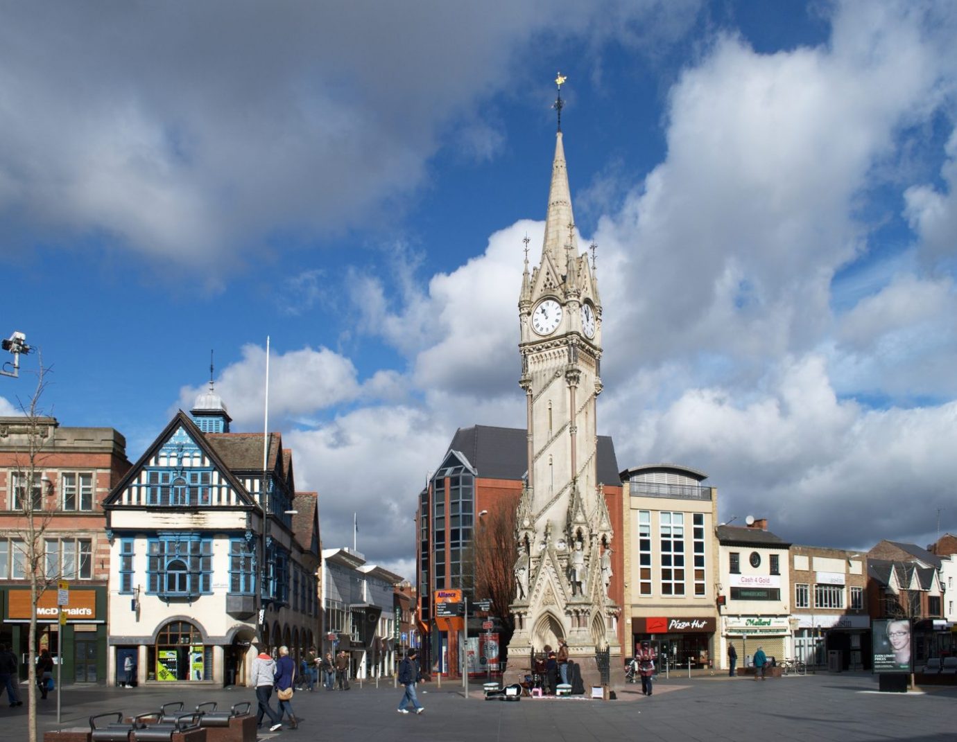 Much of Leicester’s commerce lies in the engineering, retail, and food and drink sectors