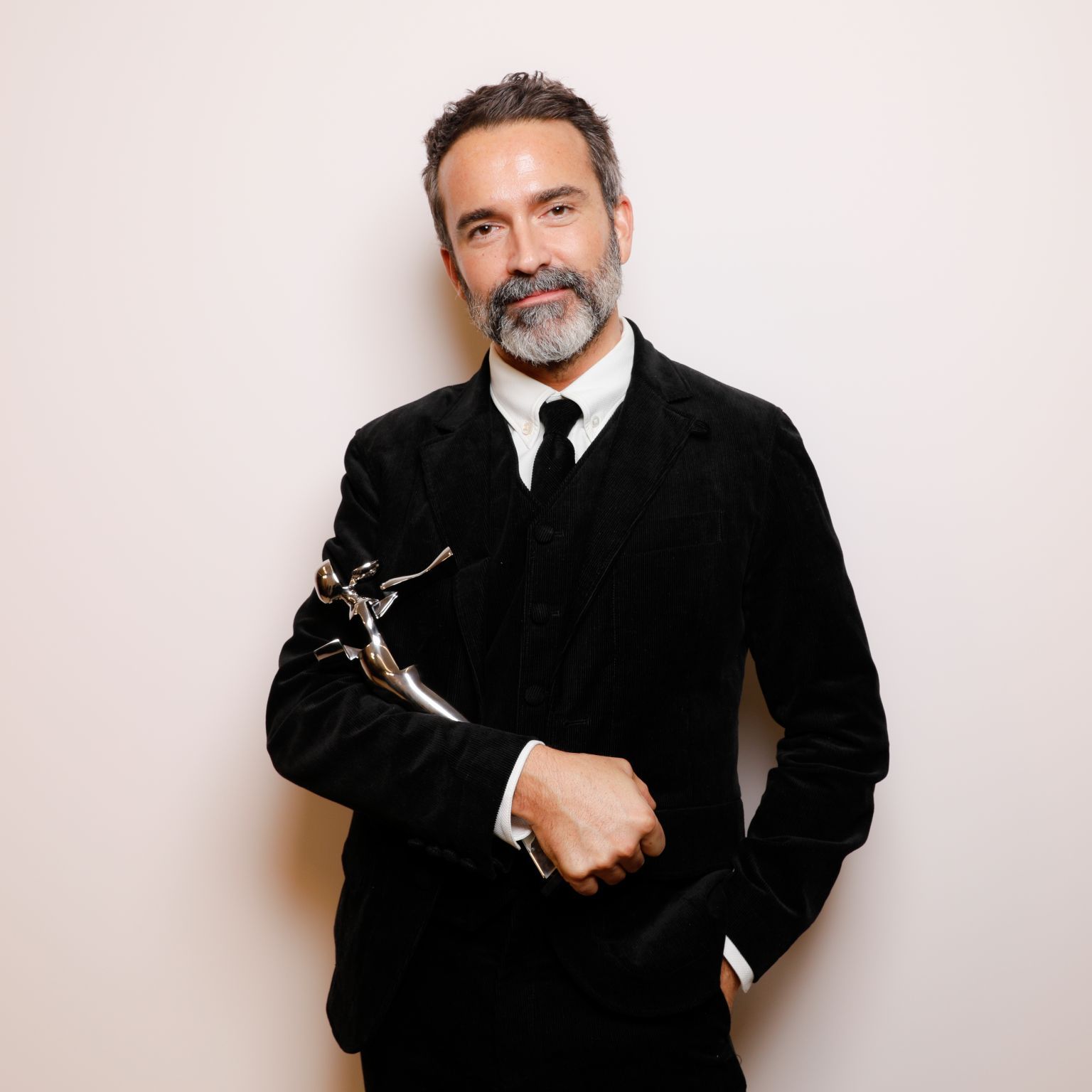 Daniel Roseberry won the International Designer of the Year Award at the 2024 CFDA Fashion Awards.